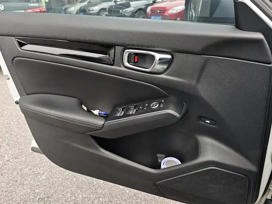 Honda Civic 2021 из CN, фото 2