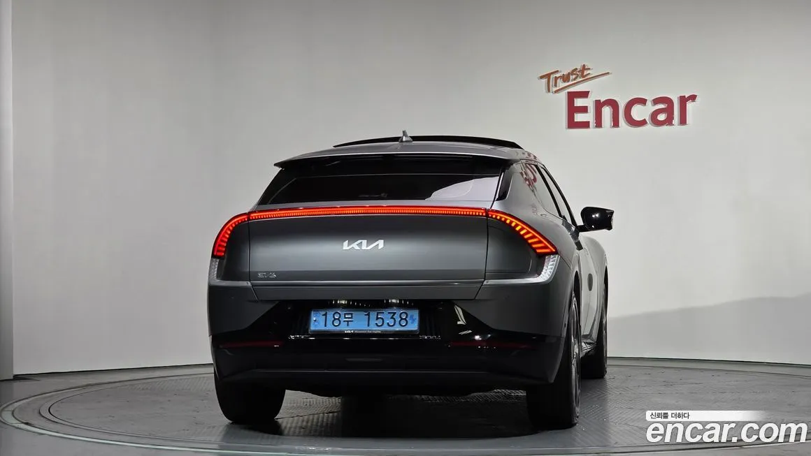 Kia EV6 — фото 3