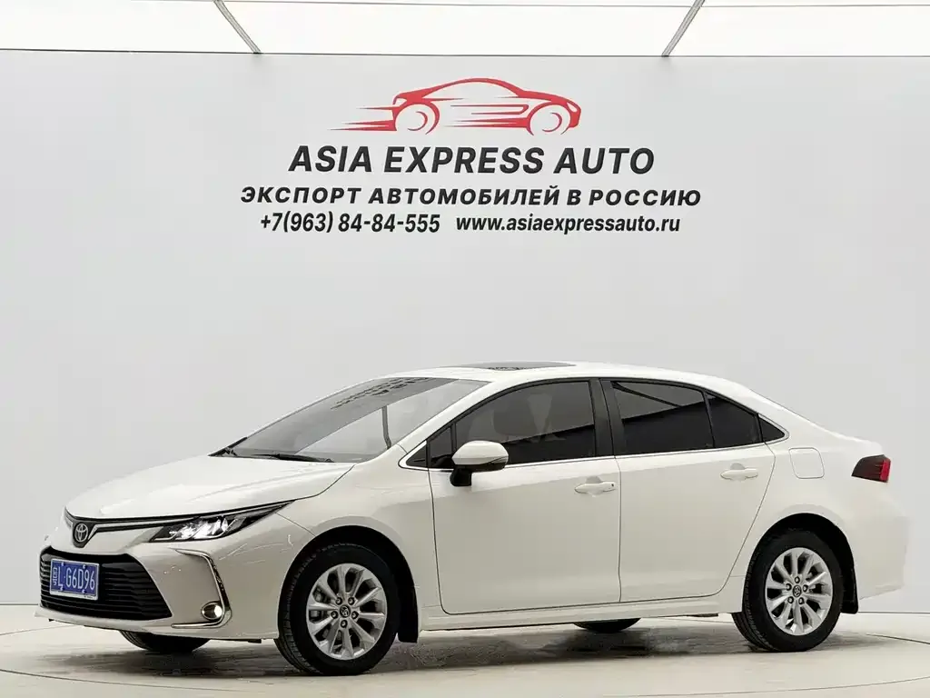 Toyota Corolla 2022 из CN, фото 1