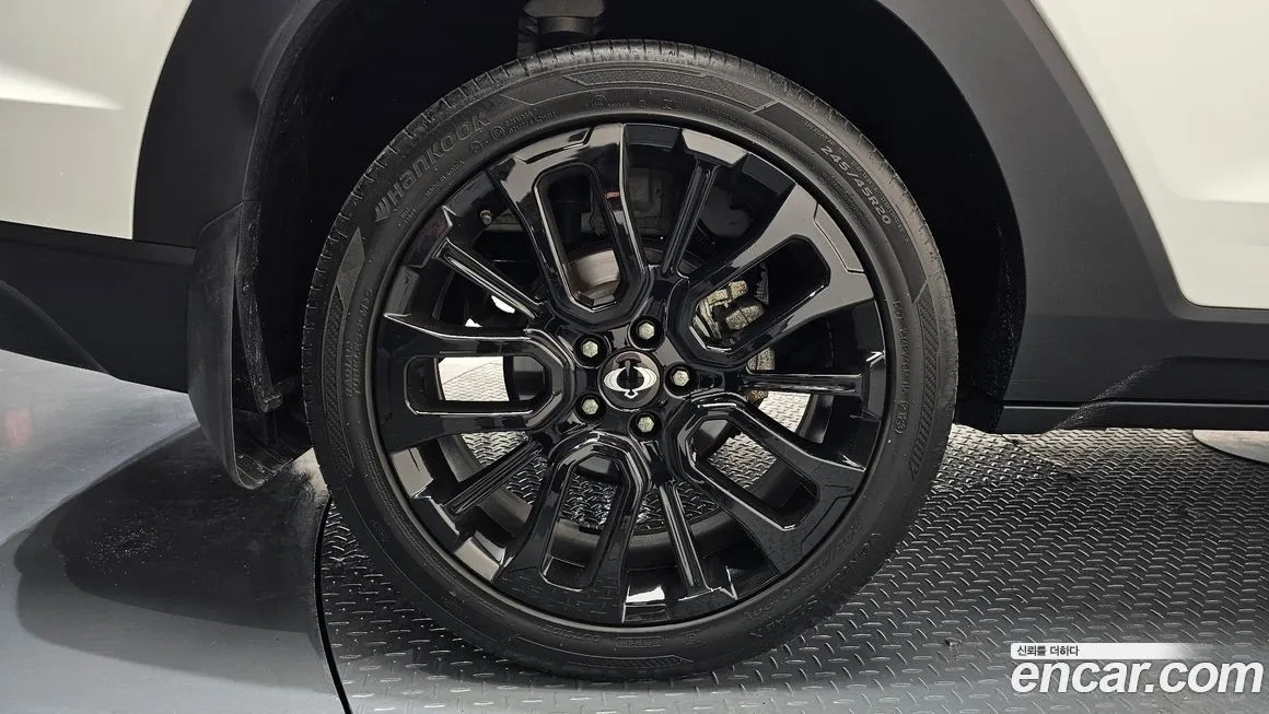 KG Mobility (Ssangyong) Torres — фото 10