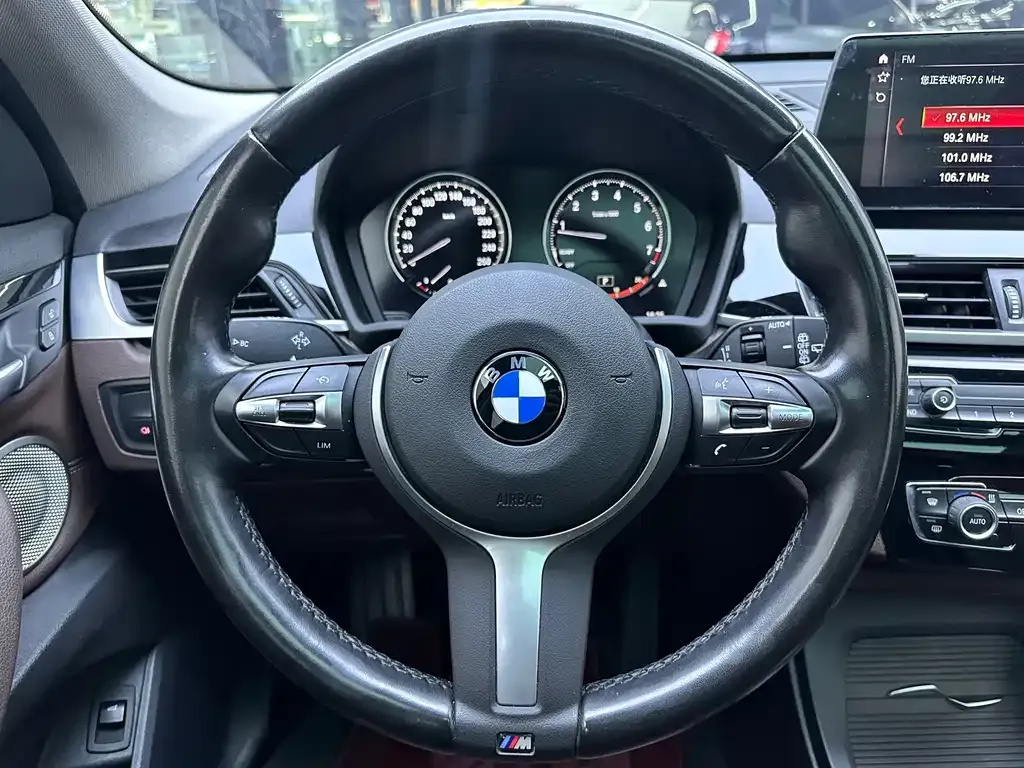 BMW X1 2022 из CN, фото 6