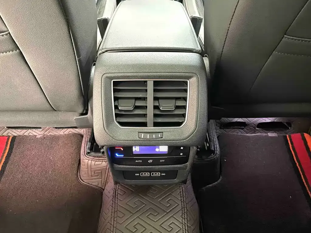 Volkswagen Tayron 2022 из CN, фото 6
