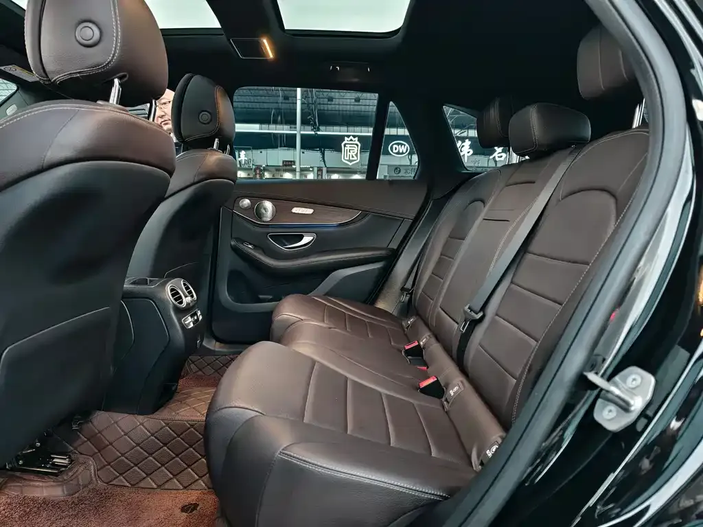 Mercedes-Benz GLC 2021 из CN, фото 2