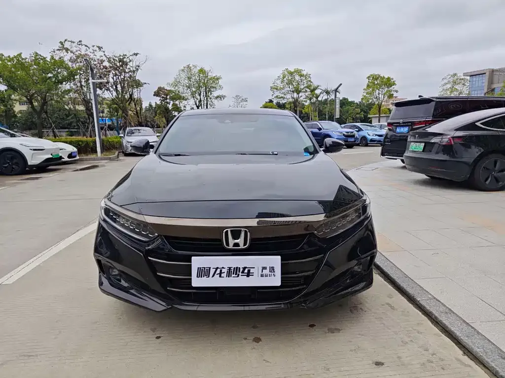 Honda Accord 2022 из CN, фото 2