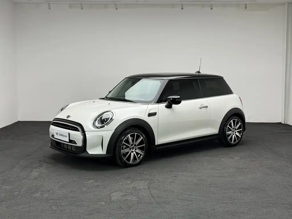 MINI Cooper (3-door) 2023 из CN, фото 9