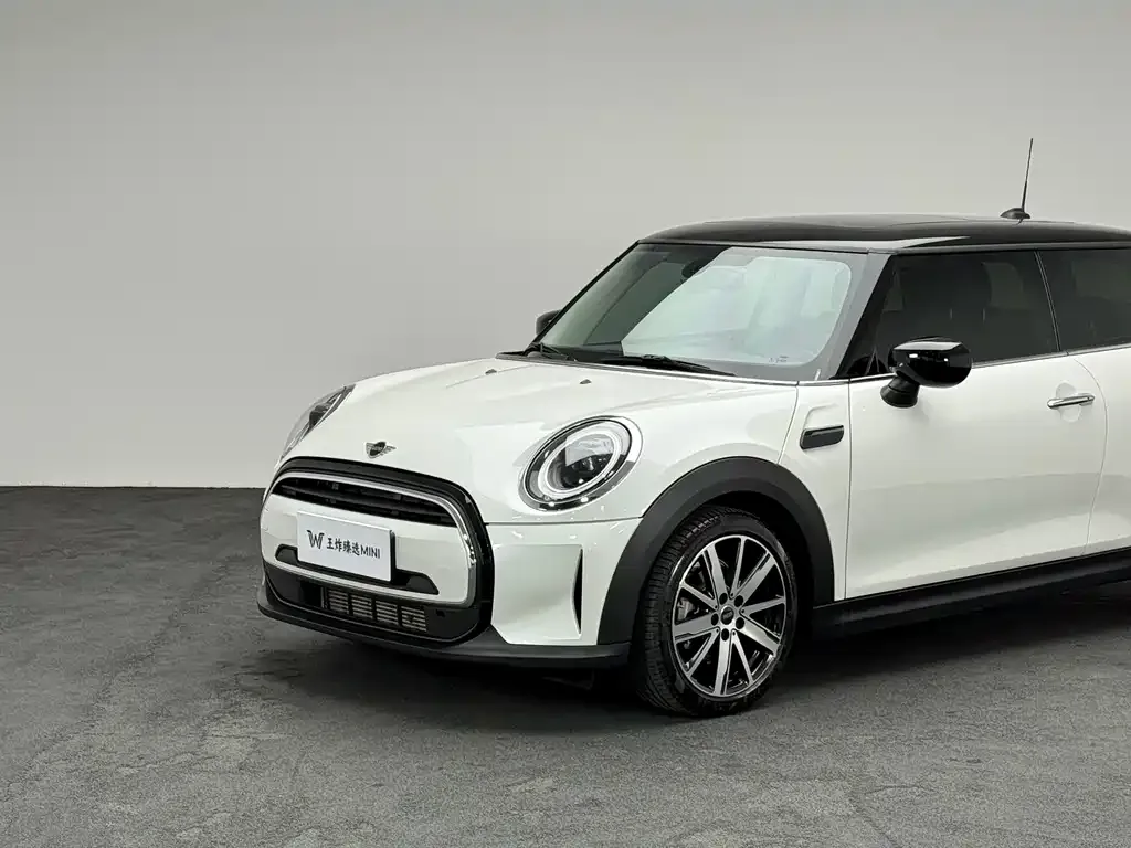 MINI Cooper (3-door) 2023 из CN, фото 4