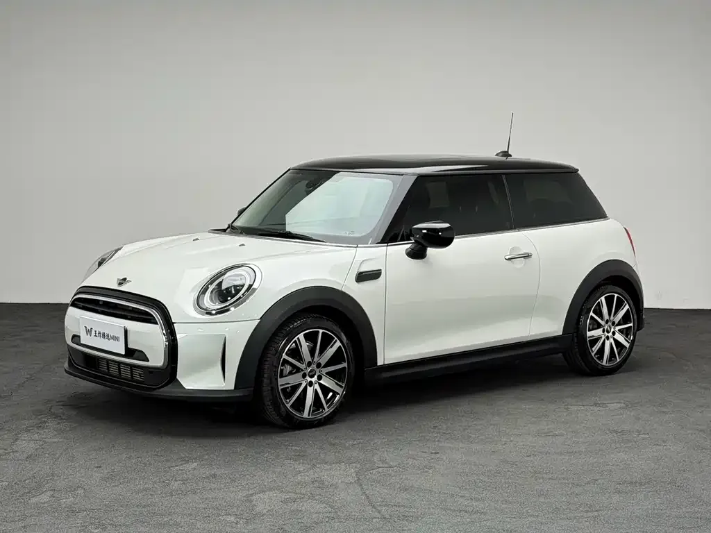 MINI Cooper (3-door) 2023 из CN, фото 10