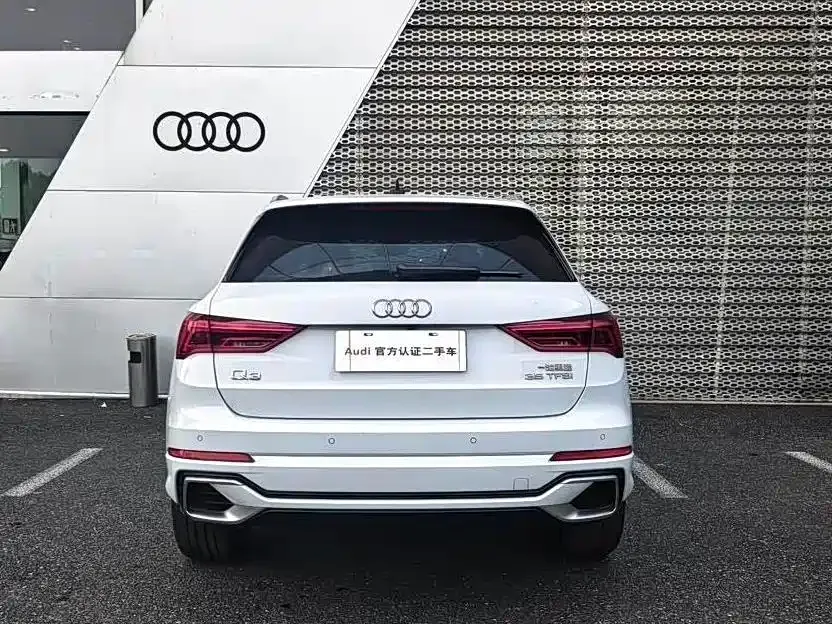 Audi Q3 2023 из CN, фото 8