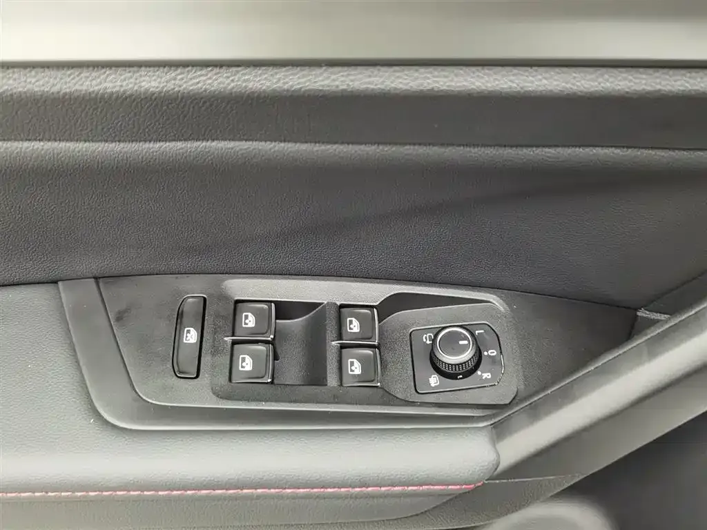 Volkswagen Lavida 2025 из CN, фото 10
