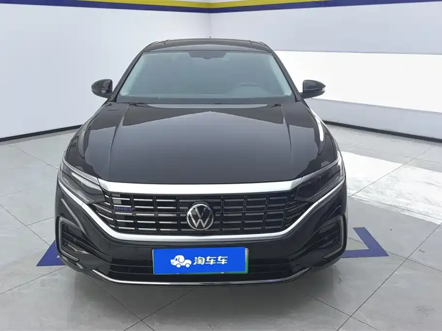 Volkswagen Passat New Energy — фото 4