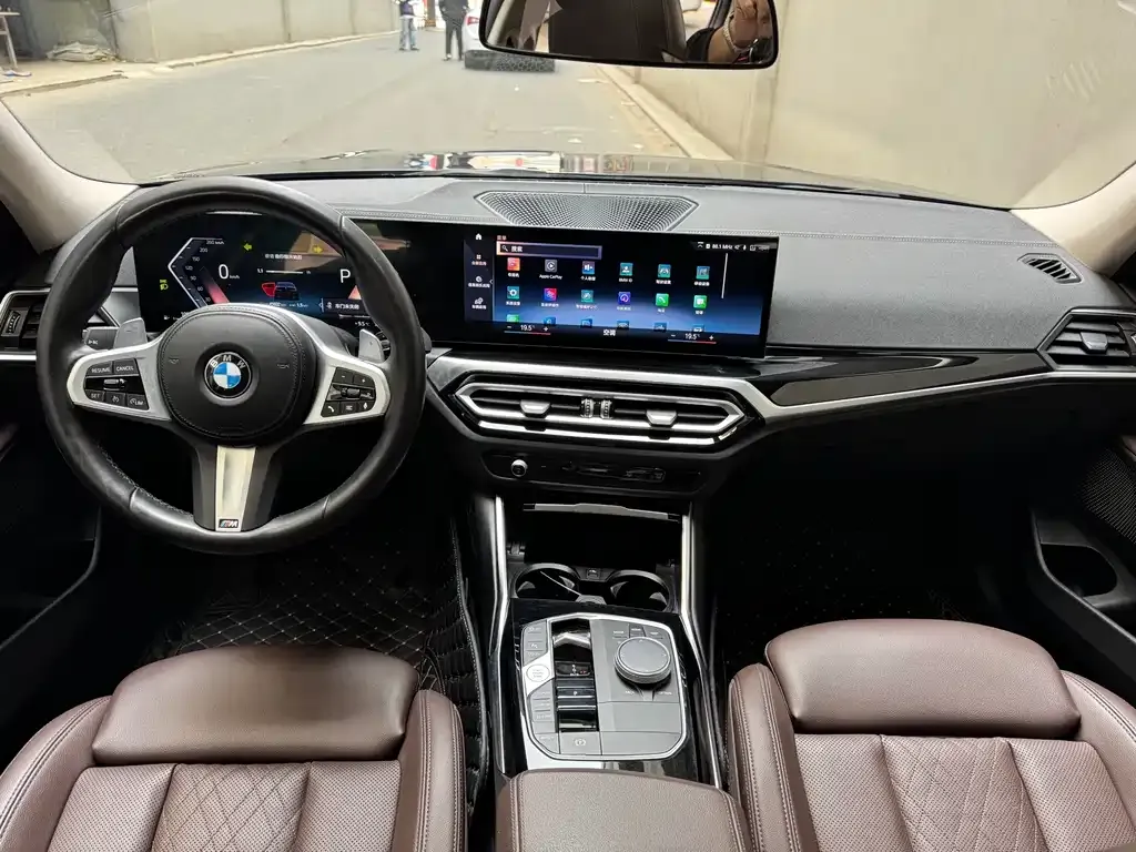 BMW 3 Series 2023 из CN, фото 9