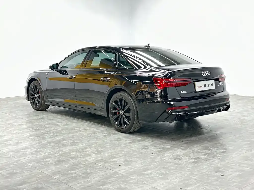 Audi A6L 2023 из CN, фото 4