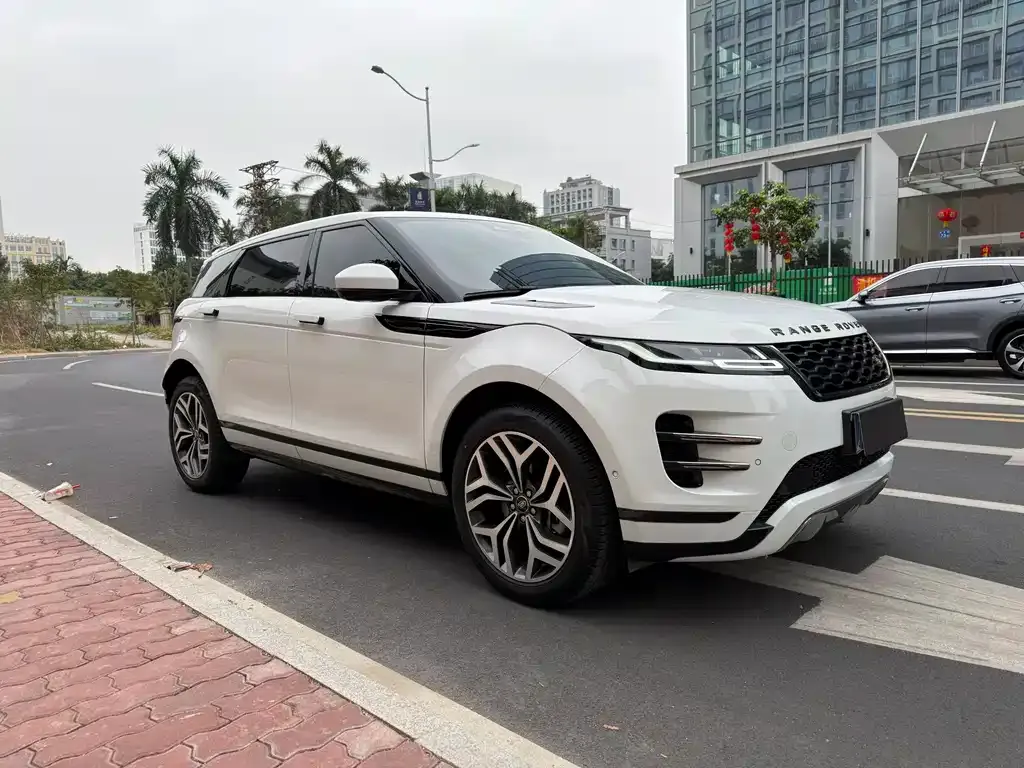 Land Rover Evoque — фото 9