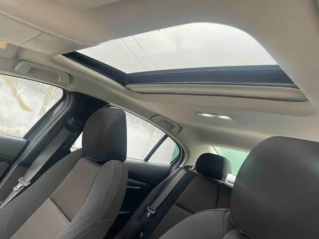 Mazda 3 Axela 2021 из CN, фото 2