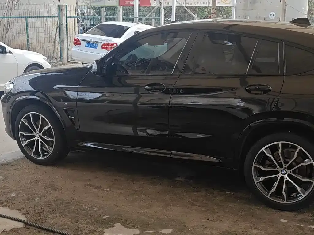 BMW X4 2022 из CN, фото 4