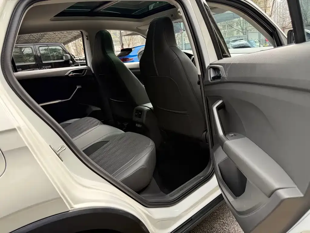 Volkswagen T-Cross 2022 из CN, фото 4