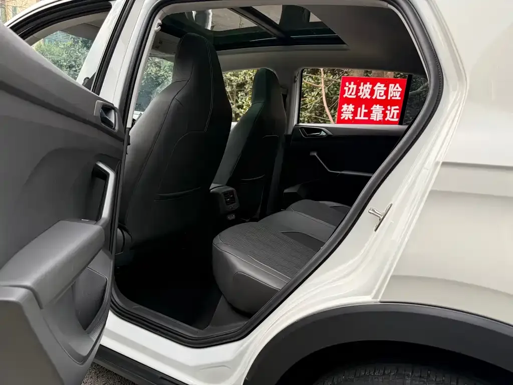 Volkswagen T-Cross 2022 из CN, фото 3