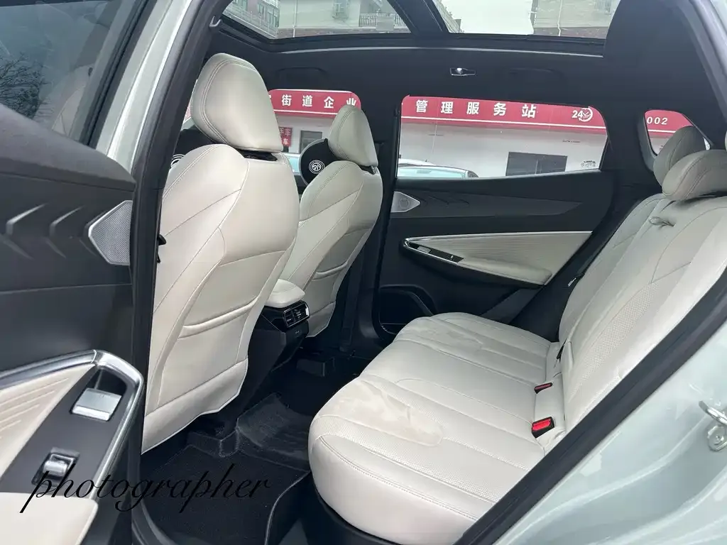 Geely Boyue 2023 из CN, фото 6