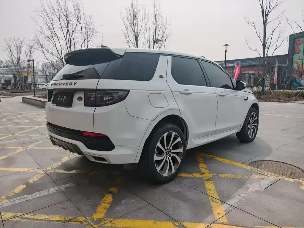Land Rover Discovery Sport — фото 3