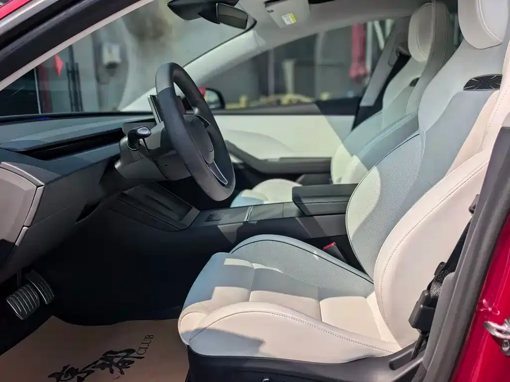 Tesla Model 3 2025 из CN, фото 7