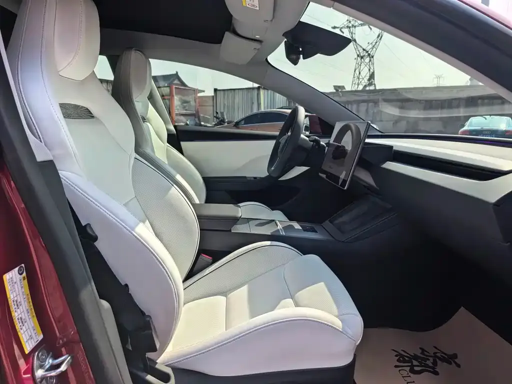 Tesla Model 3 2025 из CN, фото 6
