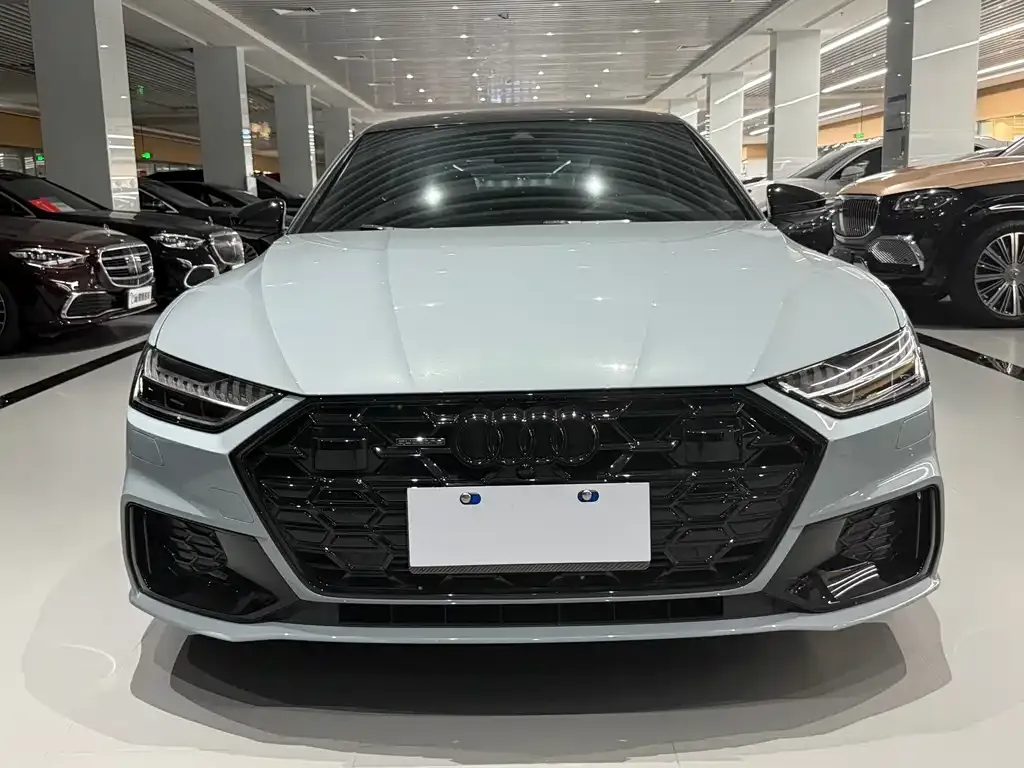 Audi A7L — фото 4