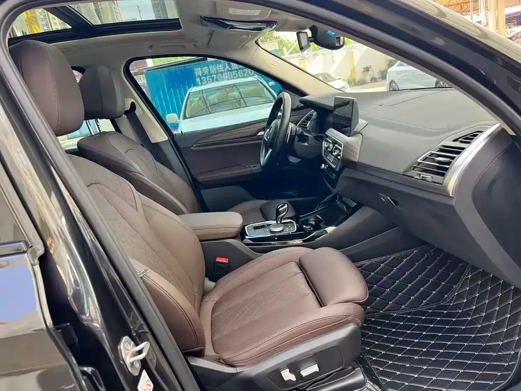 BMW X3 2022 из CN, фото 3