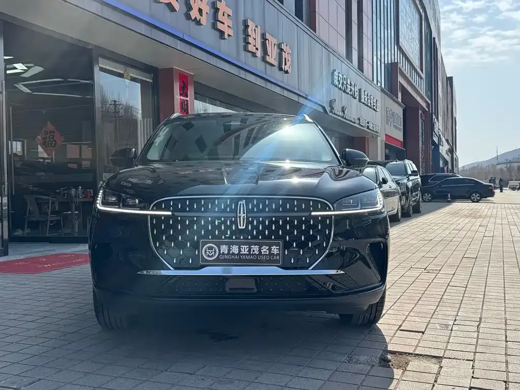 Lincoln Corsair 2025 из CN, фото 3
