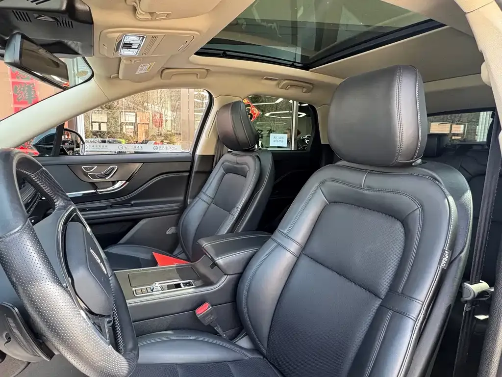 Lincoln Corsair 2025 из CN, фото 10