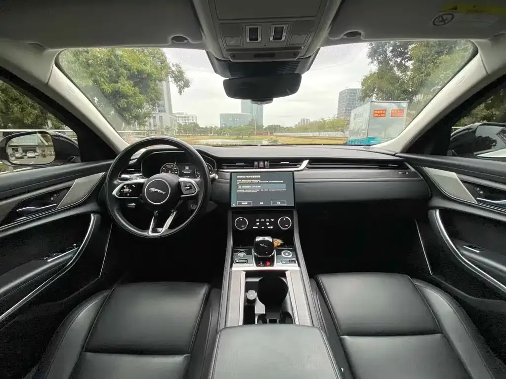 Jaguar XFL 2022 из CN, фото 3