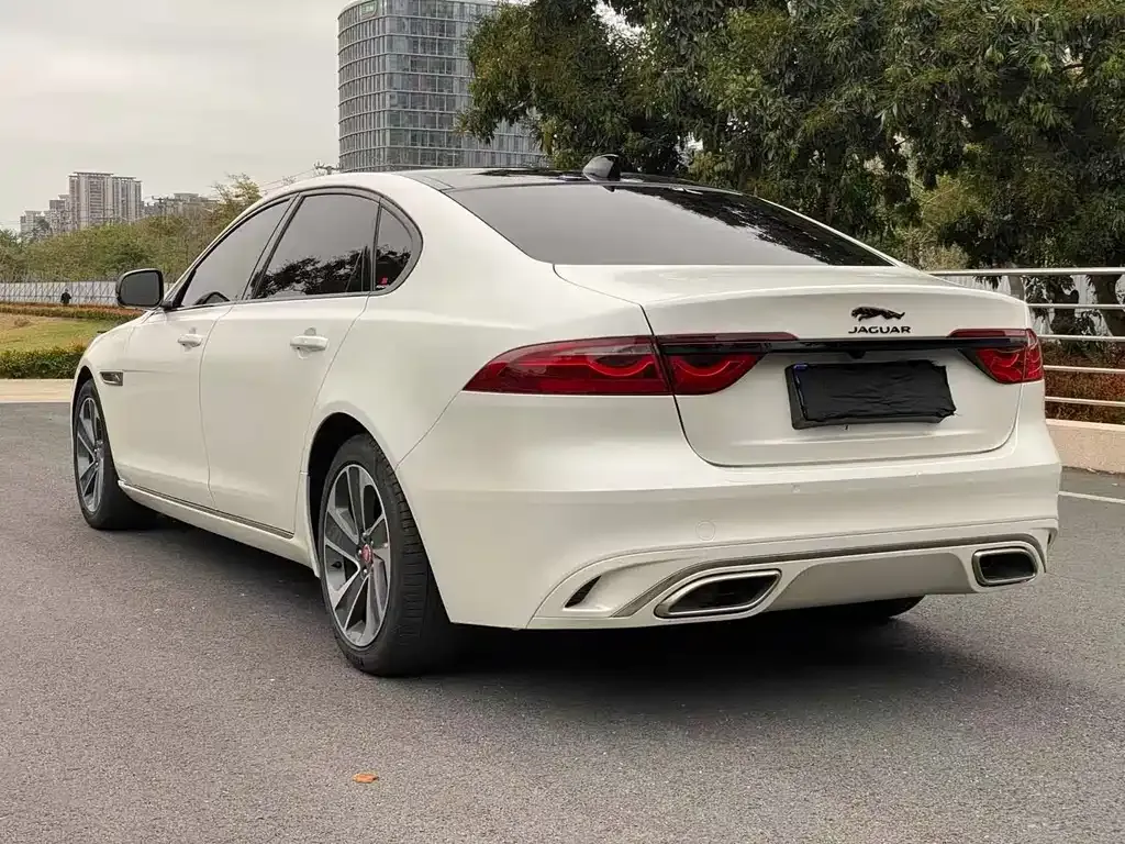 Jaguar XFL 2022 из CN, фото 6