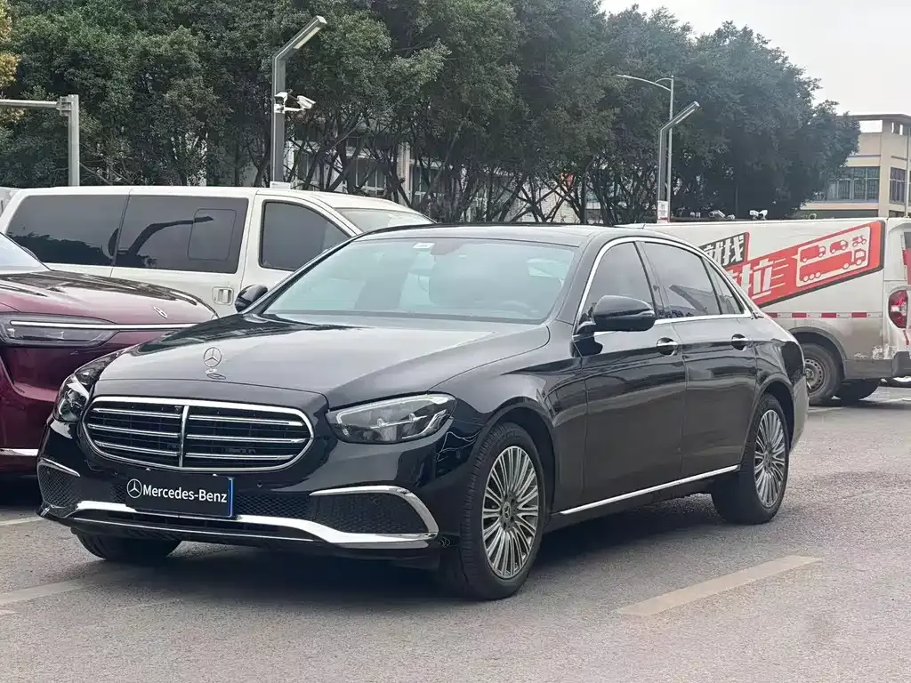 Mercedes-Benz E-Class 2023 из CN, фото 1