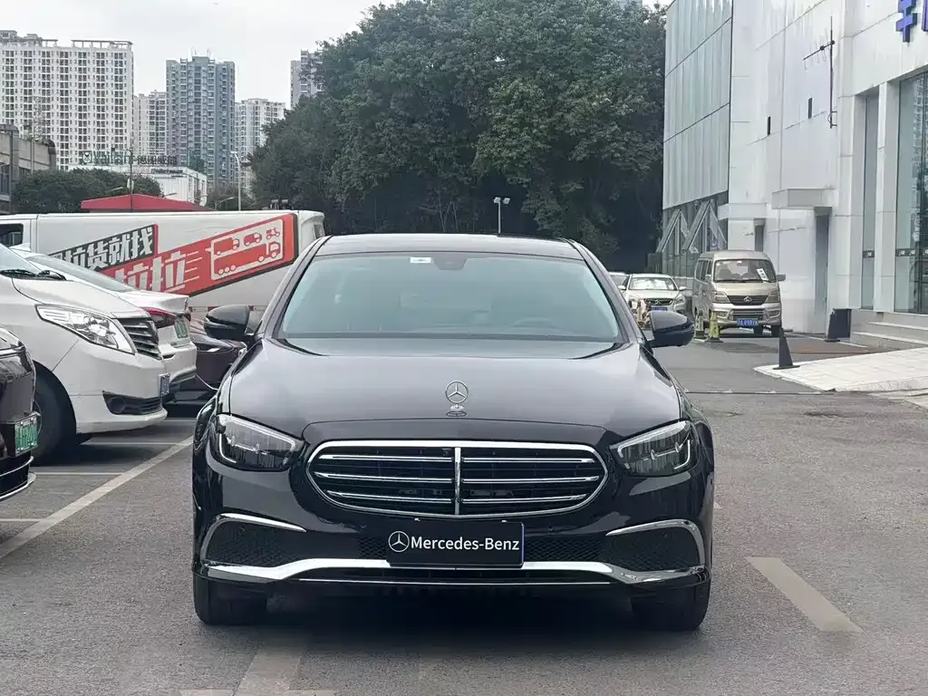 Mercedes-Benz E-Class 2023 из CN, фото 8