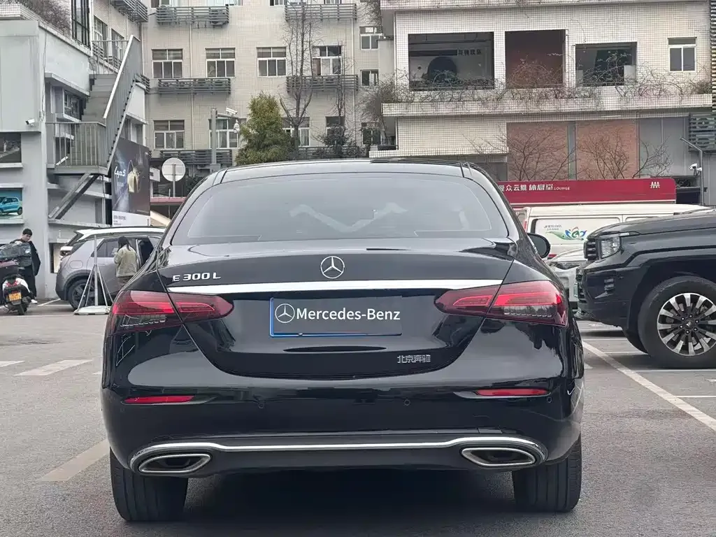 Mercedes-Benz E-Class 2023 из CN, фото 4