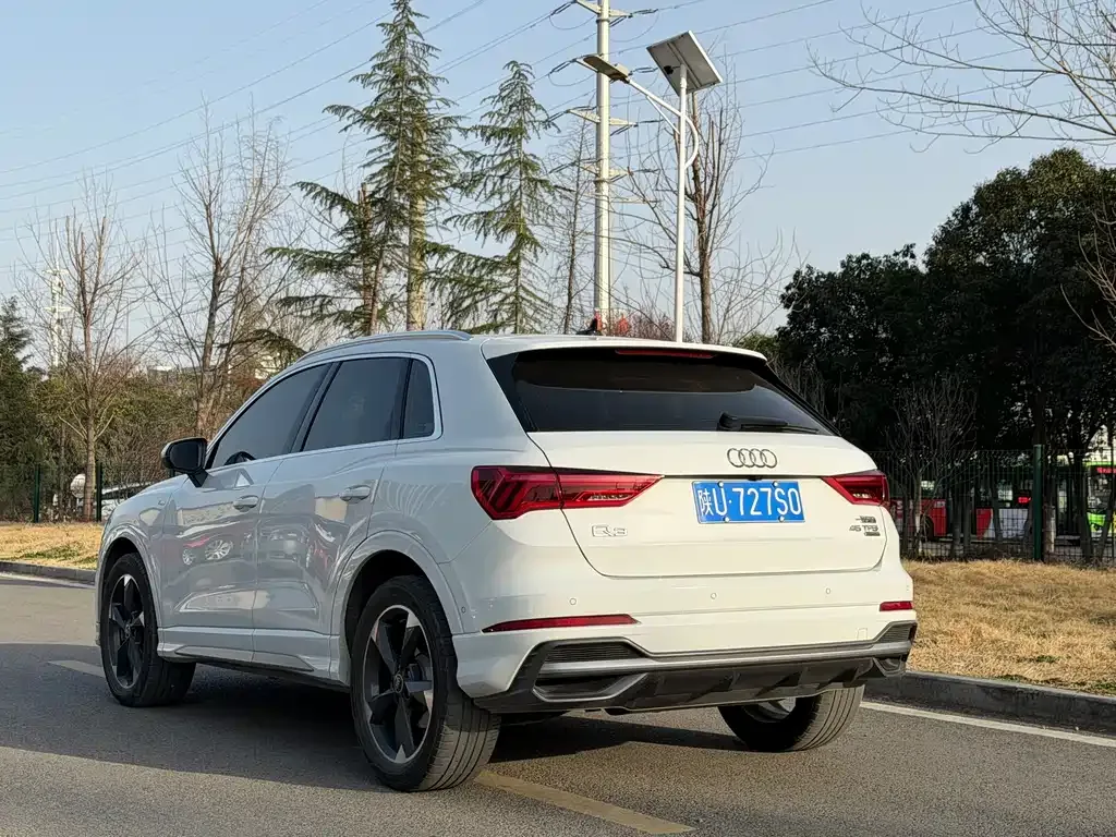 Audi Q3 2022 из CN, фото 10