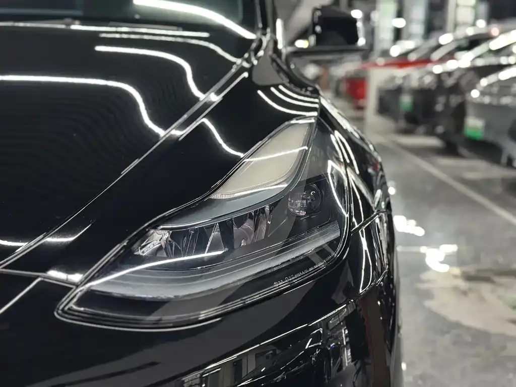 Tesla Model Y 2023 из CN, фото 4