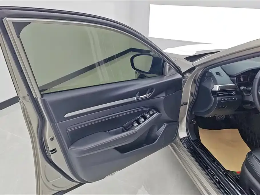 Nissan Teana 2024 из CN, фото 5