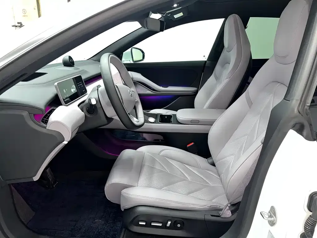 NIO ET5T 2025 из CN, фото 10