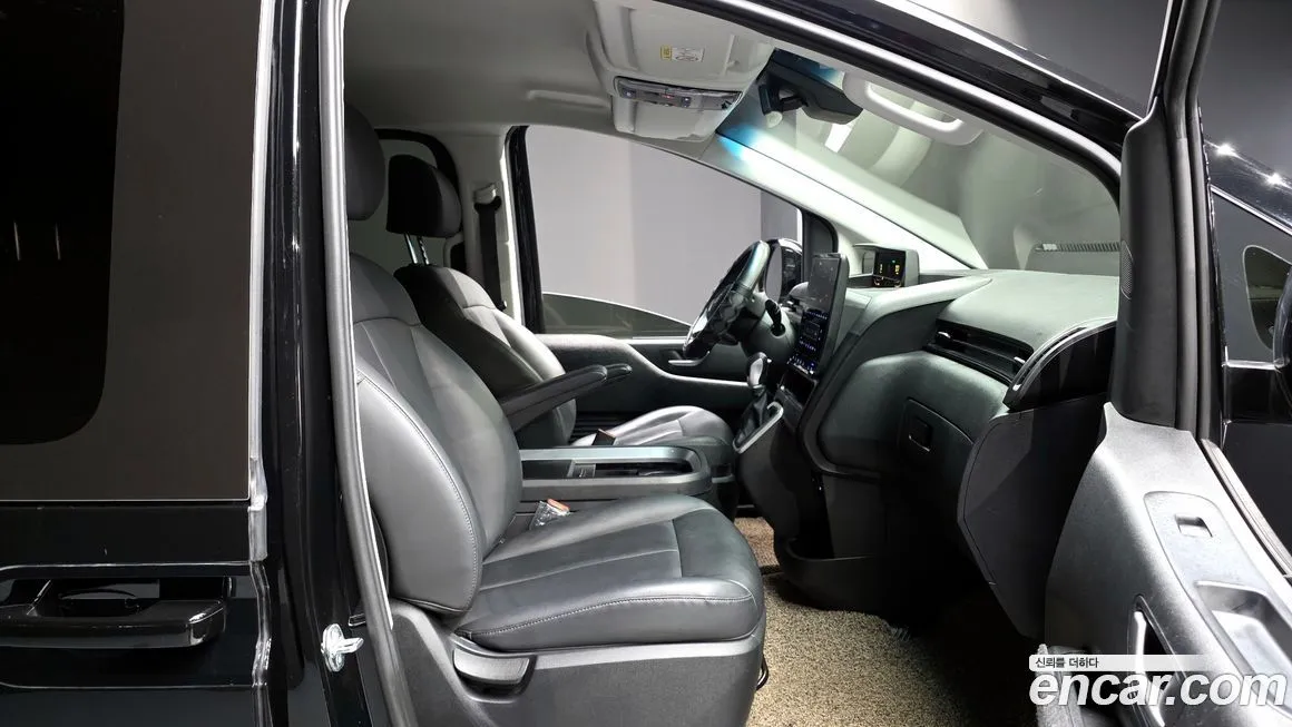 Hyundai Staria — фото 4