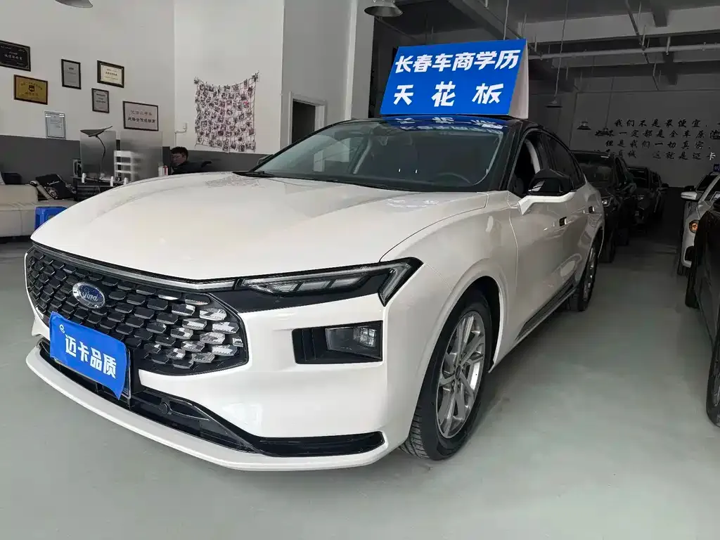 Ford Mondeo 2023 из CN, фото 1