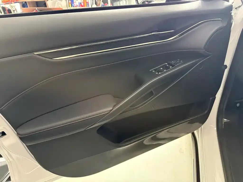Ford Mondeo 2023 из CN, фото 2