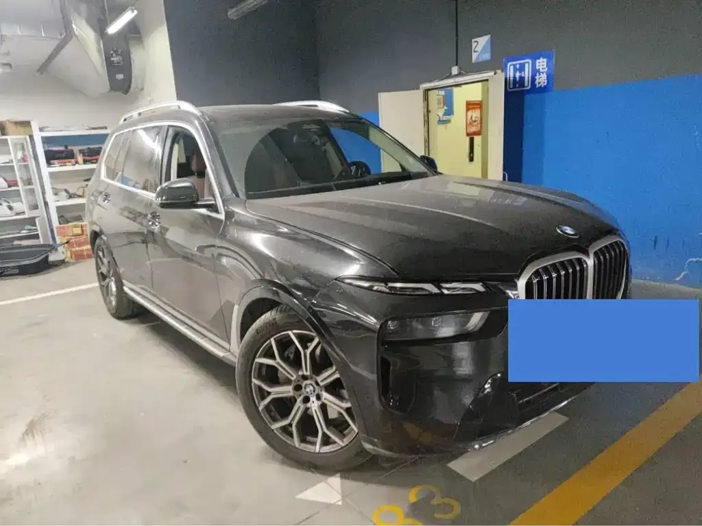 BMW X7 2025 из CN, фото 3
