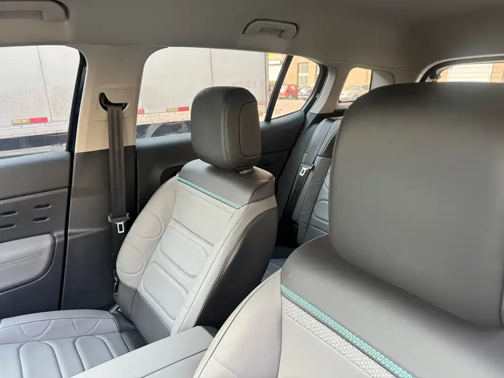 Citroen C5 AIRCROSS 2024 из CN, фото 2