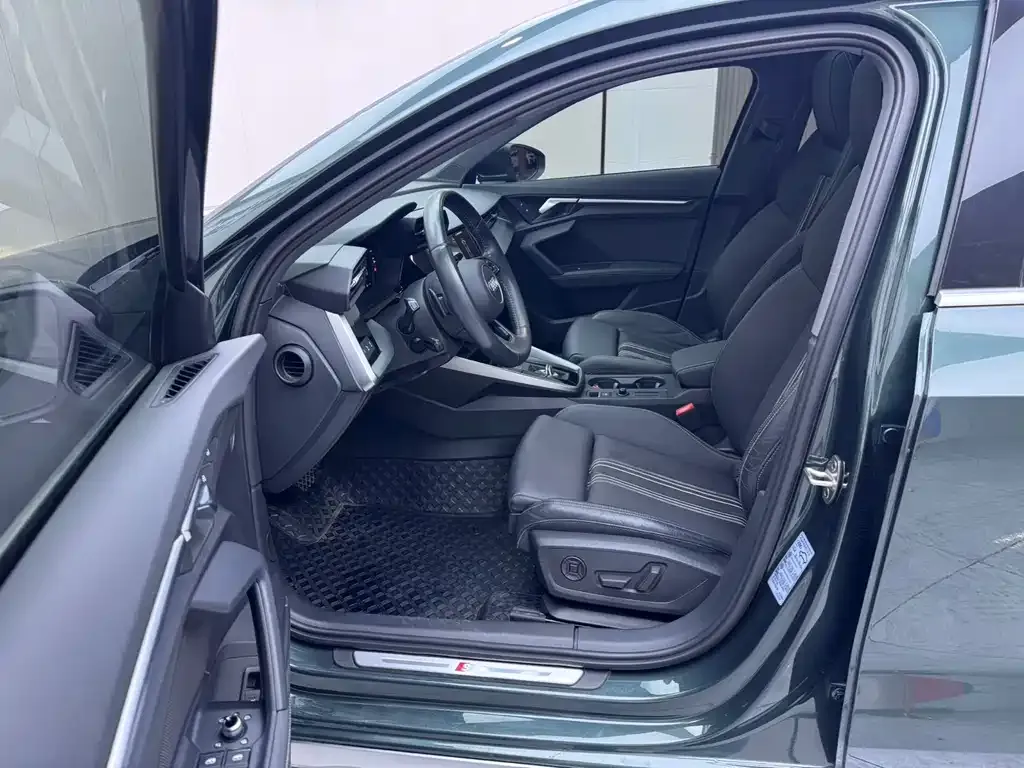 Audi A3 2021 из CN, фото 9