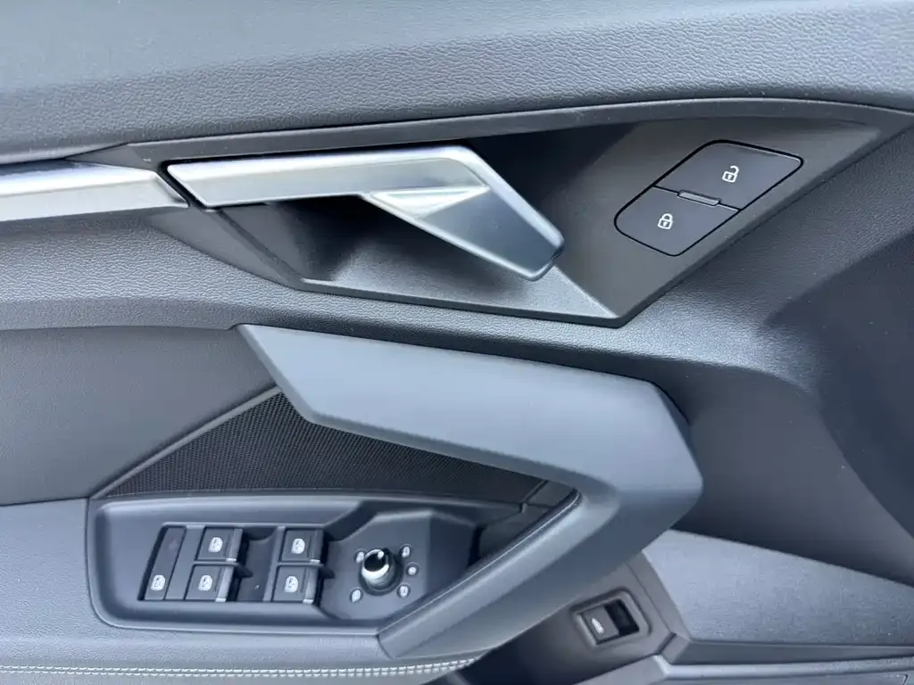 Audi A3 2021 из CN, фото 8
