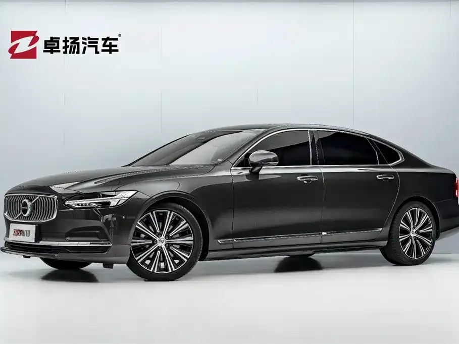 Volvo S90 2023 из CN, фото 1
