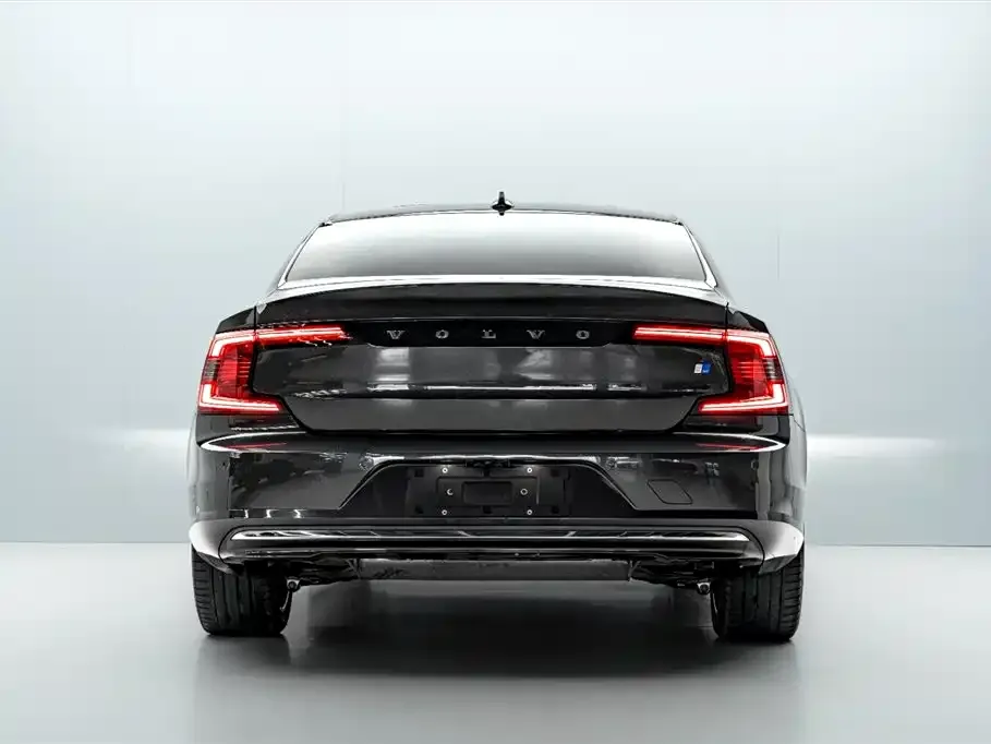 Volvo S90 2023 из CN, фото 7