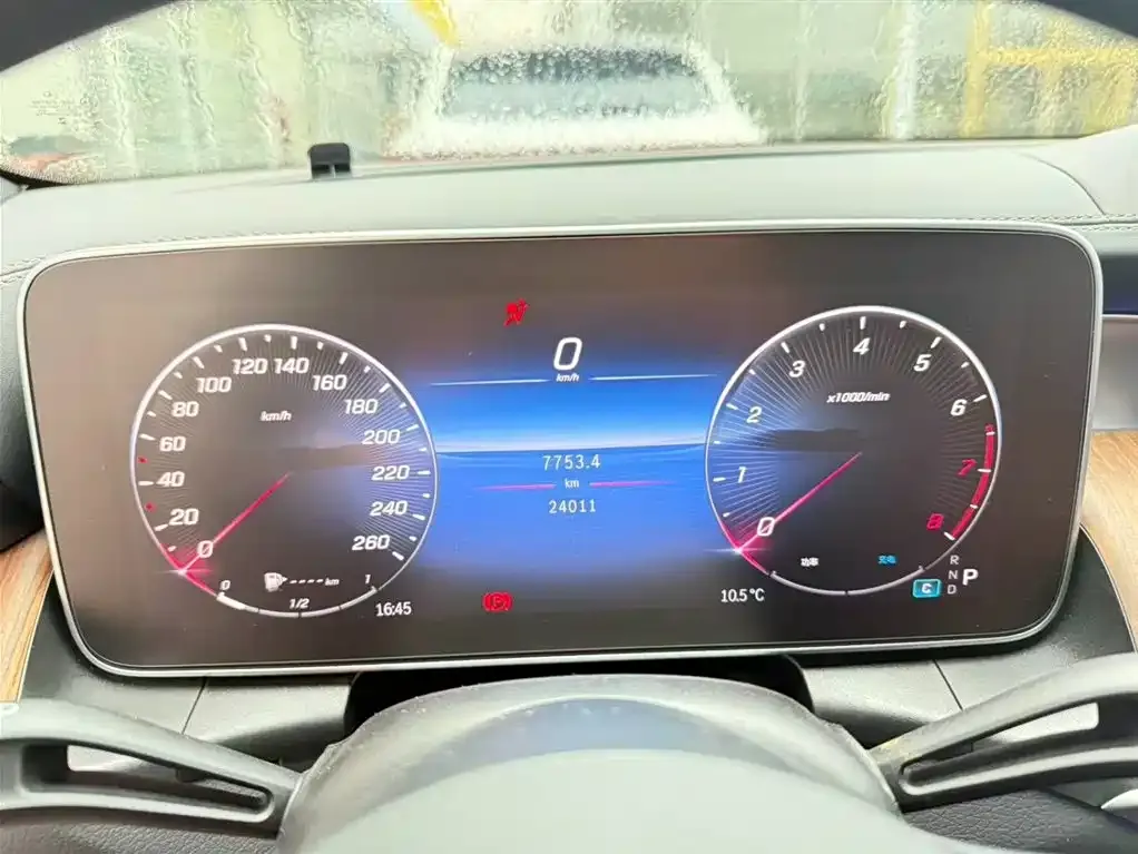 Mercedes-Benz GLC 2024 из CN, фото 4