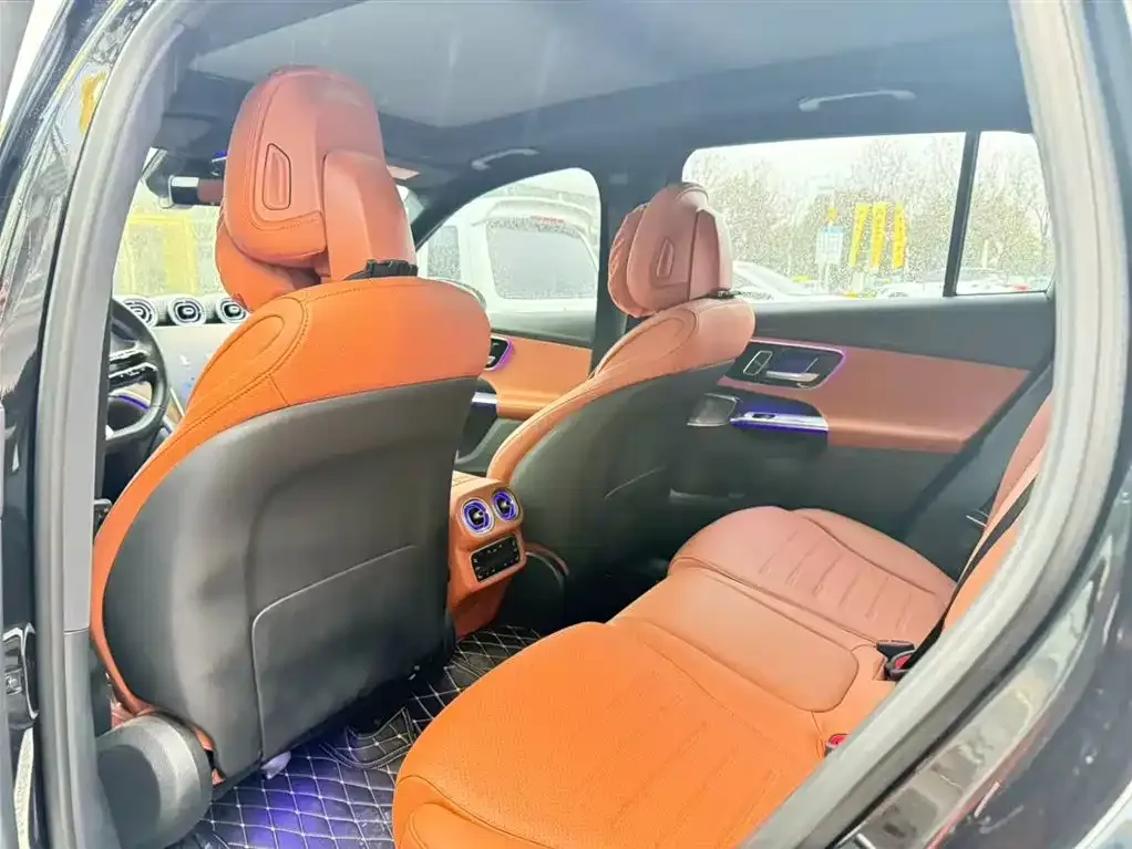 Mercedes-Benz GLC 2024 из CN, фото 3