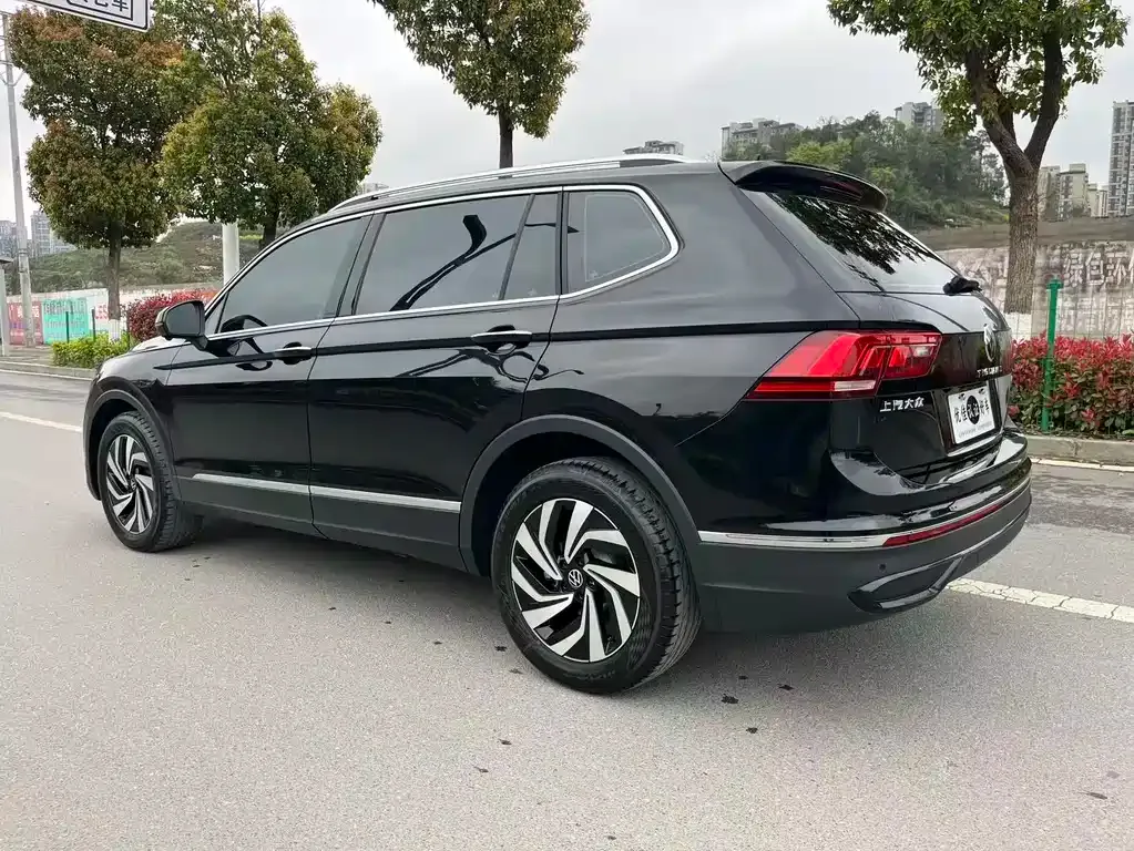 Volkswagen Tiguan L 2025 из CN, фото 10
